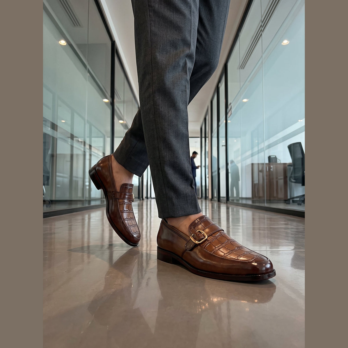 Artisanal Alligator Pattern Gold Buckle Leather Loafers - Cognac - Raja Rani Shop